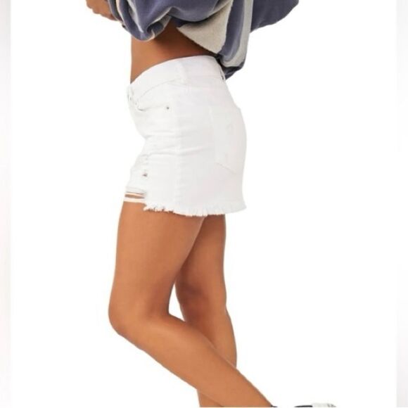 - #317 WE THE FREE Fringe Hem Distressed Jean Skirt - Picture 2 of 9